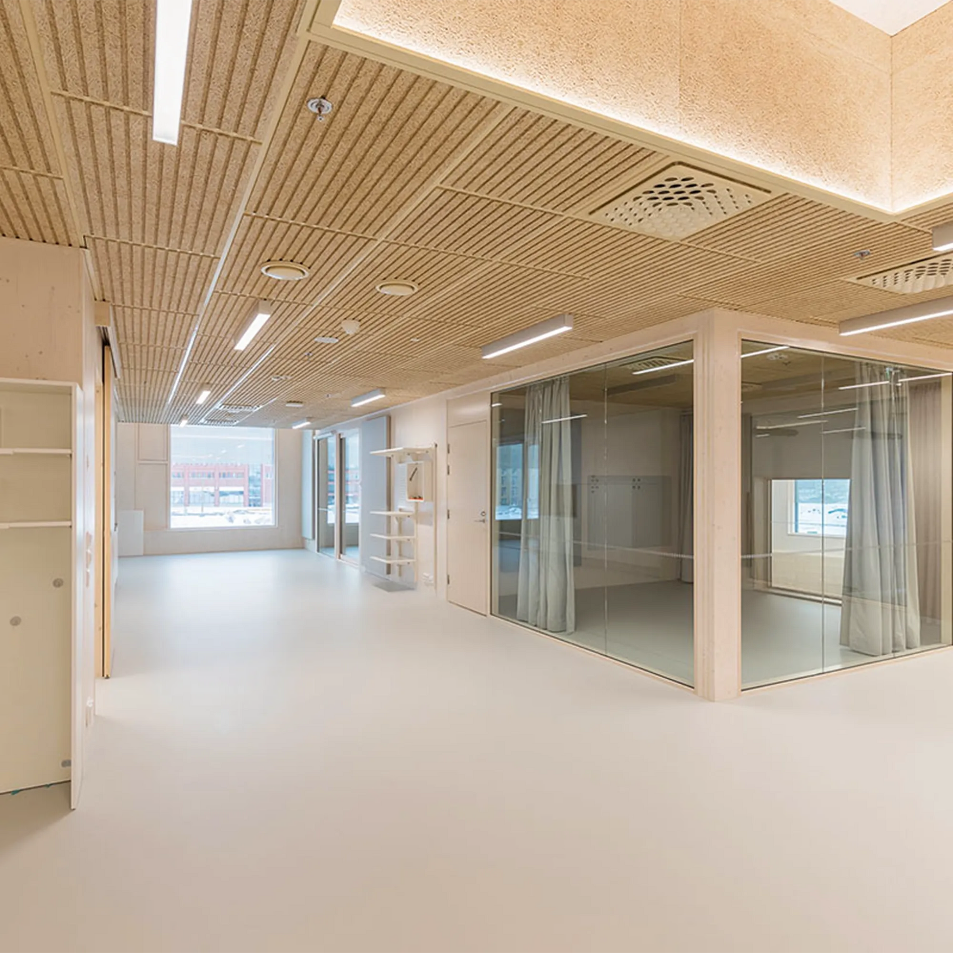 Panouri acustice CEWOOD Barcode pentru proiecte de arhitectură și design interior