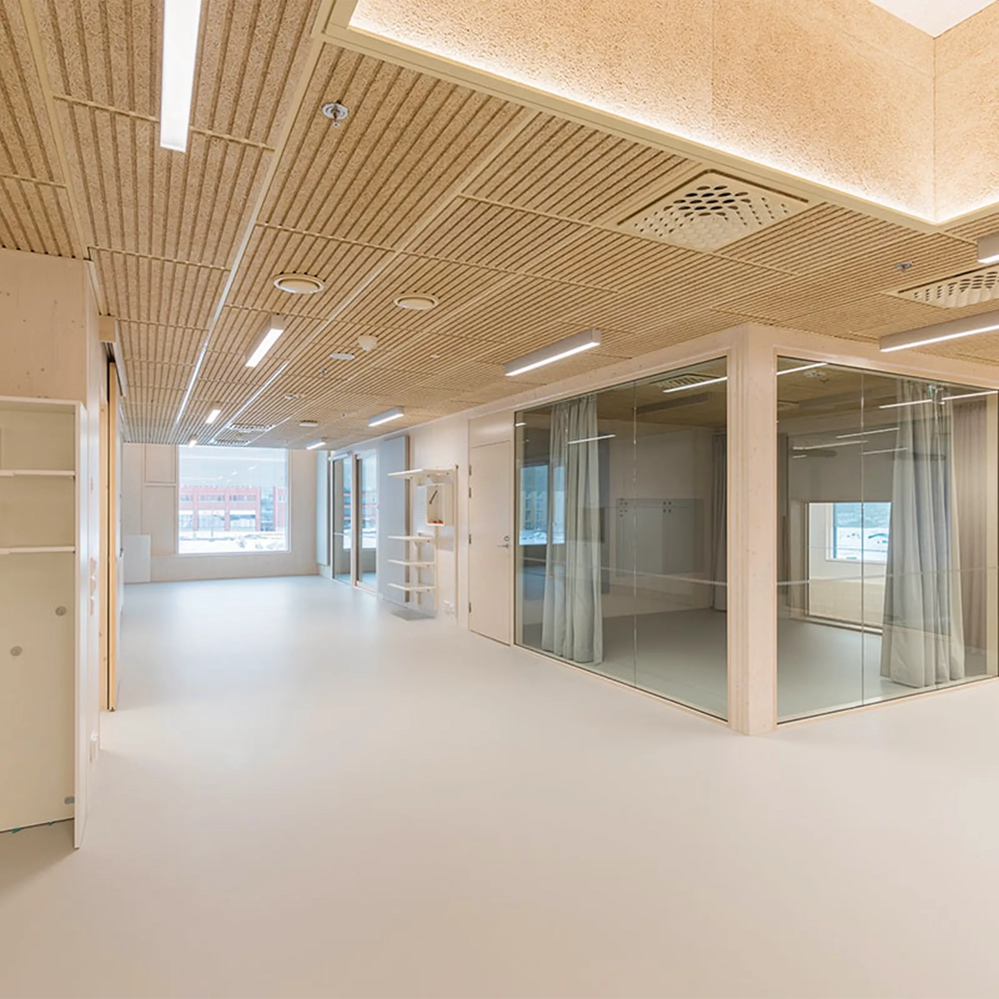 Panouri acustice CEWOOD Barcode pentru proiecte de arhitectură și design interior