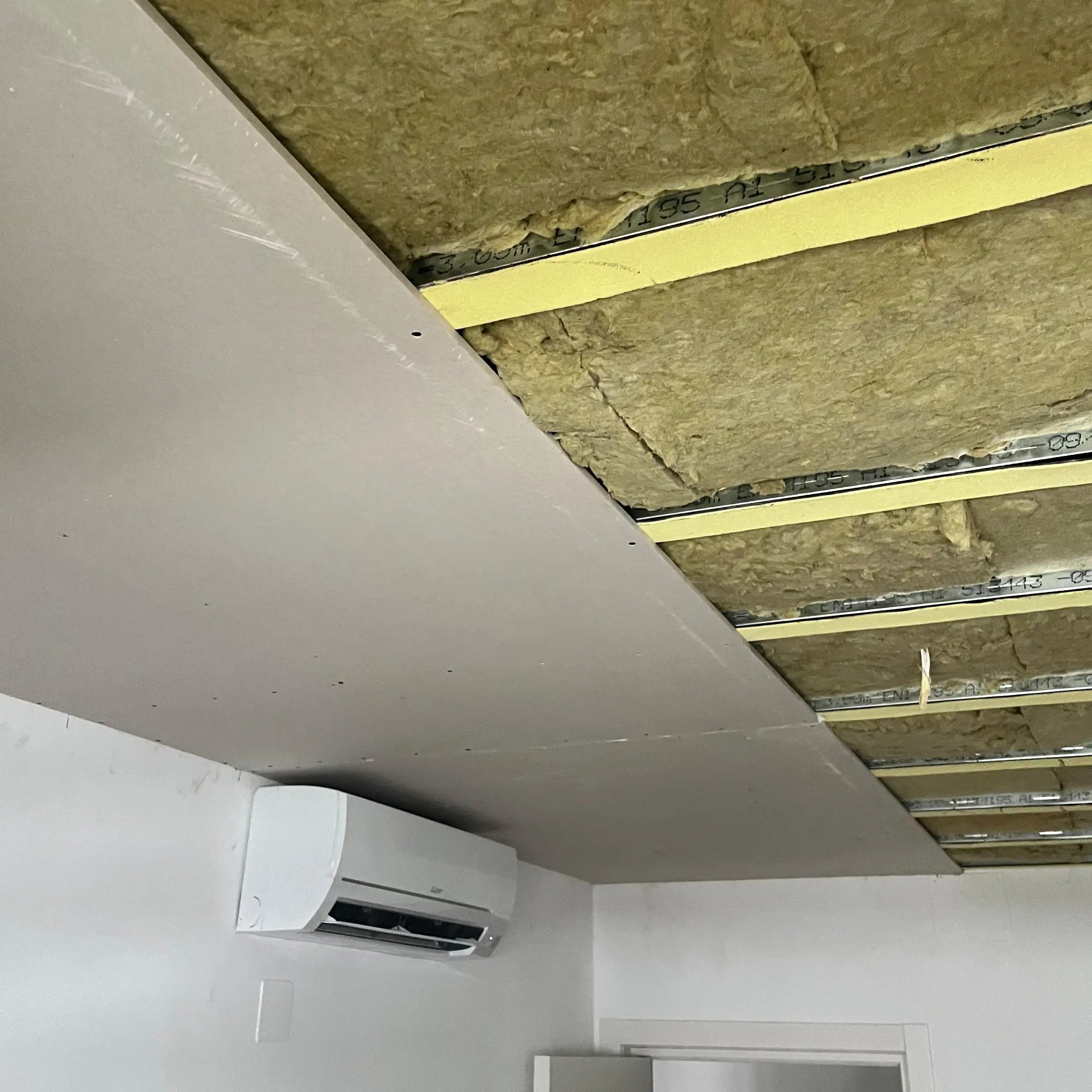 Vata minerala bazaltica pentru interior, ROCKWOOL ACOUSTIC 5 cm, 7.2 m²