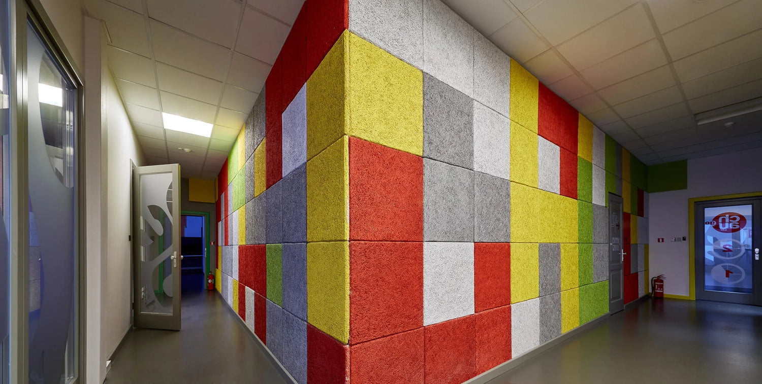Panouri acustice decorative CEWOOD disponibile în culori și modele variate