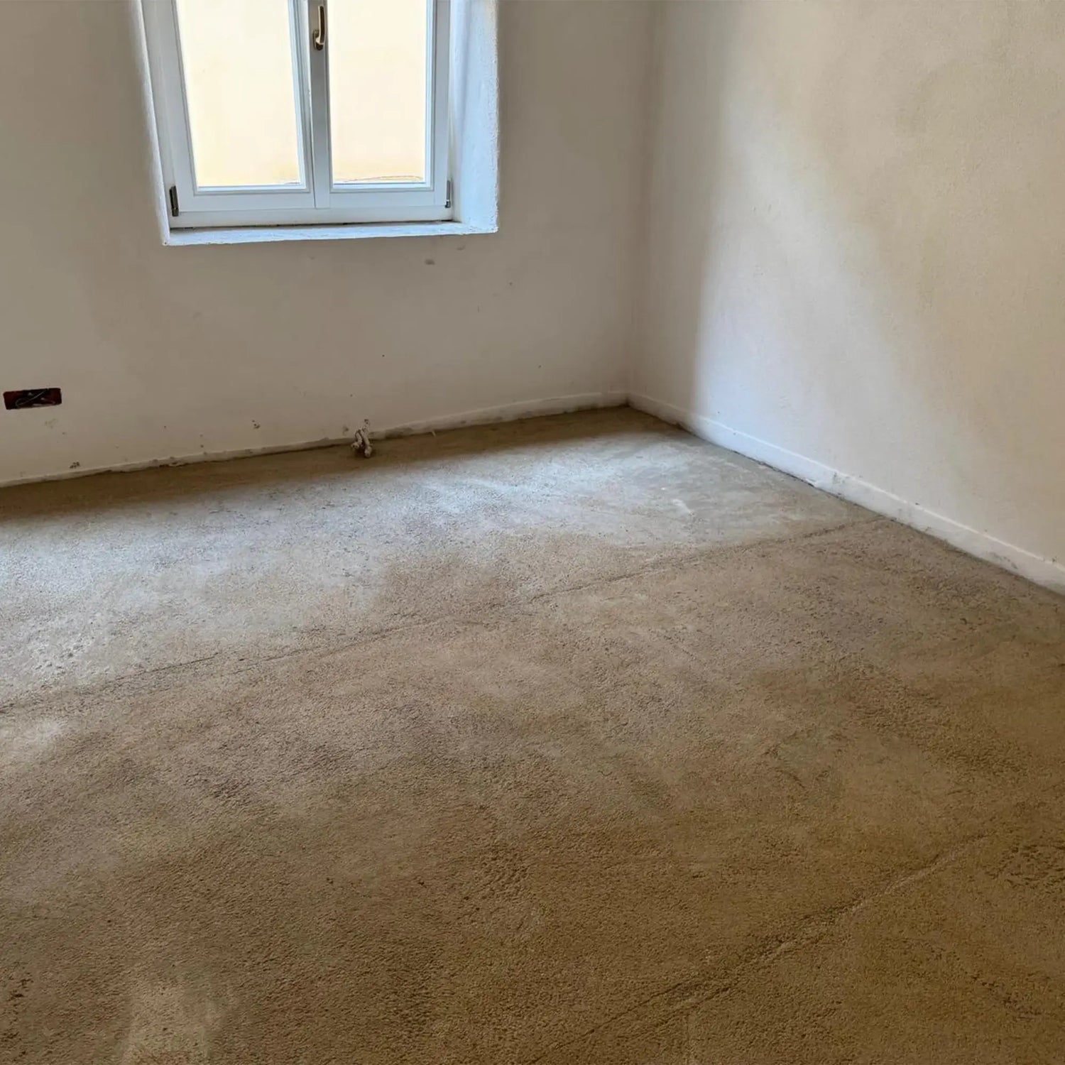 Mortar termoizolator și fonoabsorbant DIASEN SCREED pentru pardoseală